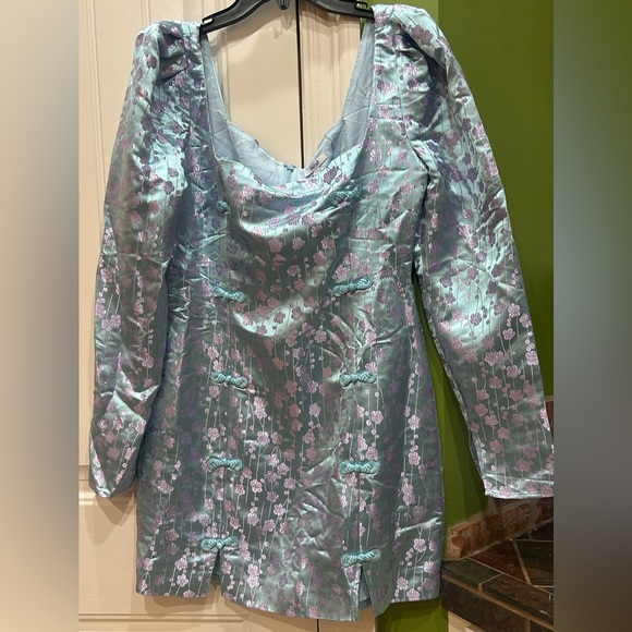 Sau Lee Jen Chinese
Sleeved jacquard mini dress size 10 - Picture 5 of 8